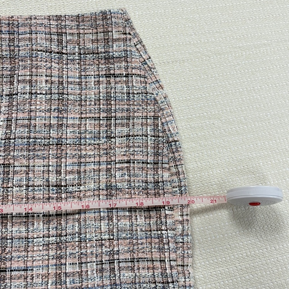 Banana Republic Pastel Plaid Pencil Skirt - Picture 7 of 8